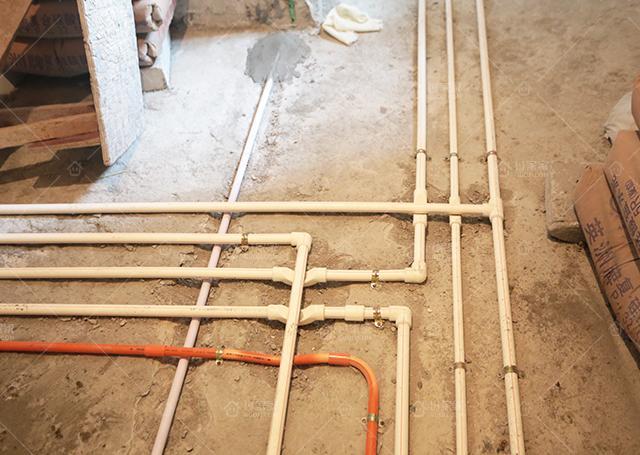 家装水电走线这样合格吗?网友:电工是优秀的,装修公司是坑人的