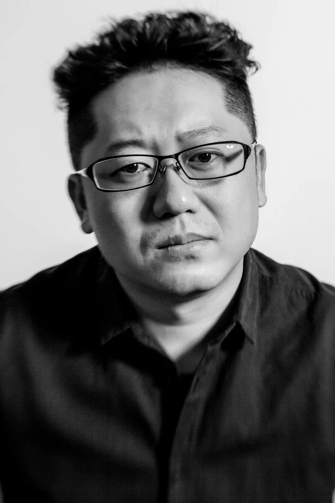 30岁提名金马奖最佳导演,他的出现给国产悬疑片带来新曙光