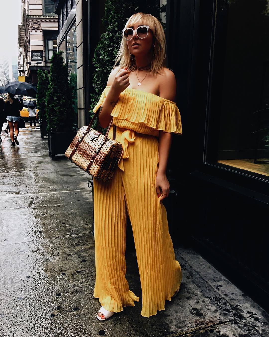 The 15 Most Iconic Items Of Clothing In Film系列第五篇红粉佳人红粉佳人太阳眼镜舞会_新浪新闻