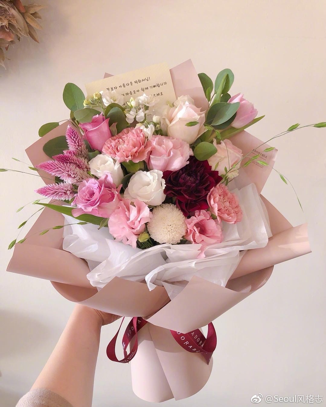 如果能收到一束好看又治愈的鲜花一天的心情都会超美妙的