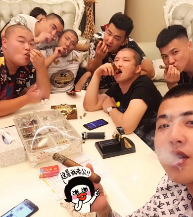 快手上眼里只有钱的网红,二驴上榜,最后一位