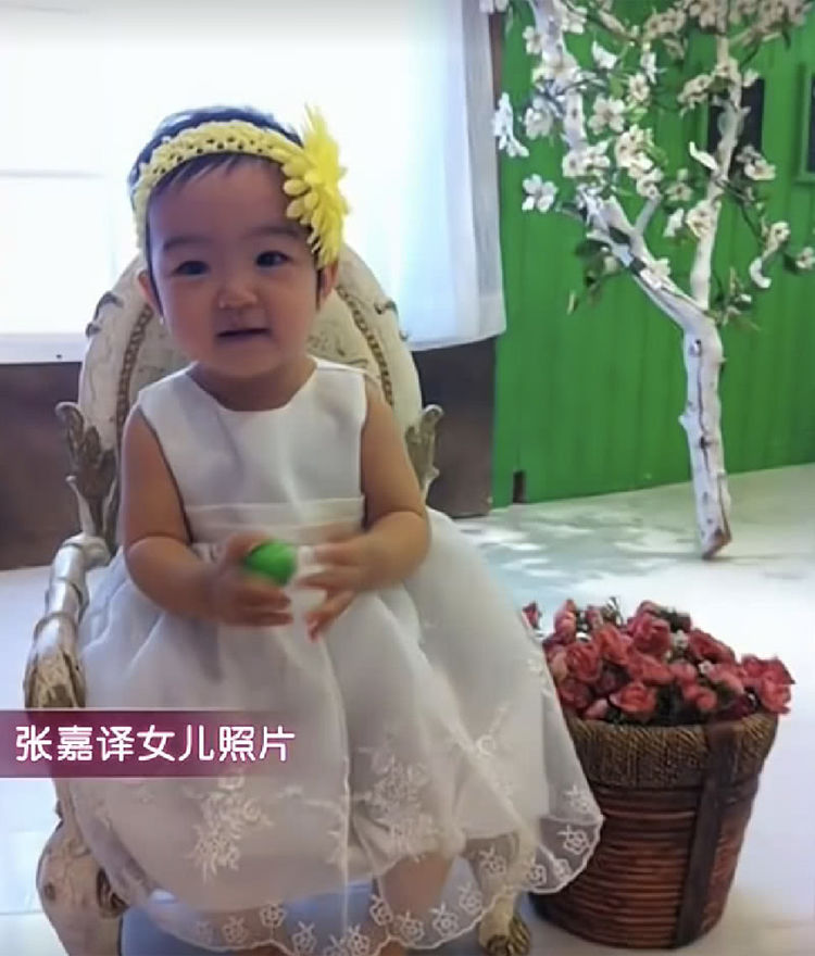 他们差点变成丁克夫妻,41岁怀孕高兴得睡不着觉,令人担忧|张嘉译|王