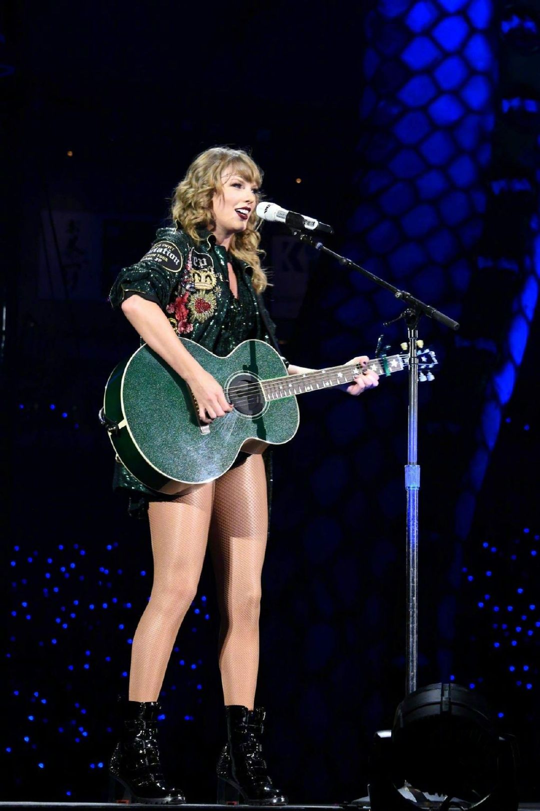 11月20日霉霉taylorswift全球reputation巡演最后一站东京