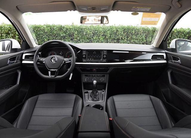 新款朗逸新款宝来,同时降价3万多,怎么选?