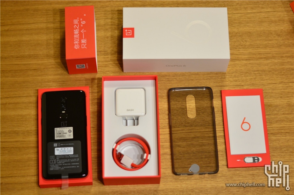 一加6亮瓷黑开箱及Android P尝鲜 更新完毕