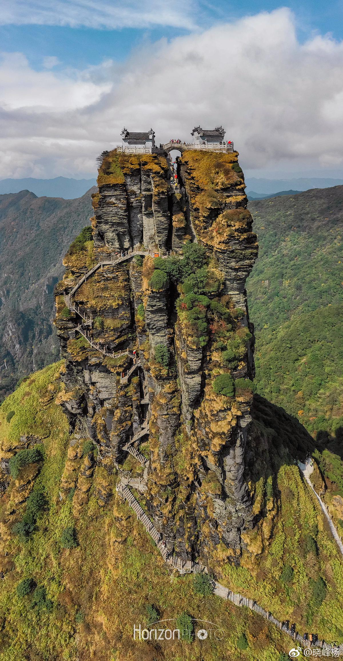 用上帝的视角去看中国五大佛教名山之一的梵净山
