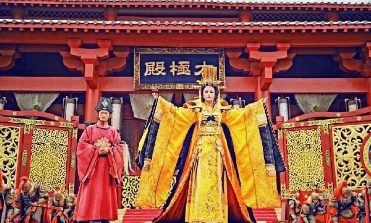 中国历史上的四大女皇帝,武则天排第三,第一位连名字都没有留下