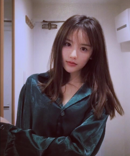 罗小伊,水灵秀气,楚楚可人的小姐姐