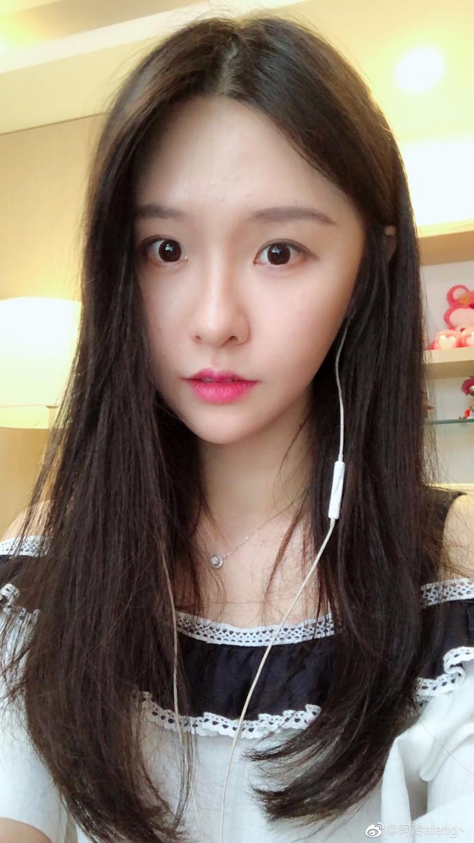 "鹬蚌相争渔翁得利"阿冷成为本次斗鱼粉丝节最大赢家