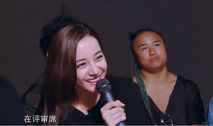 《新舞林大会》首播,热巴被质疑是"花瓶",金星5个字说明一切