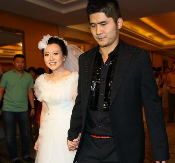 盘点发现明星女儿嫁人要么是富二代要么是老外