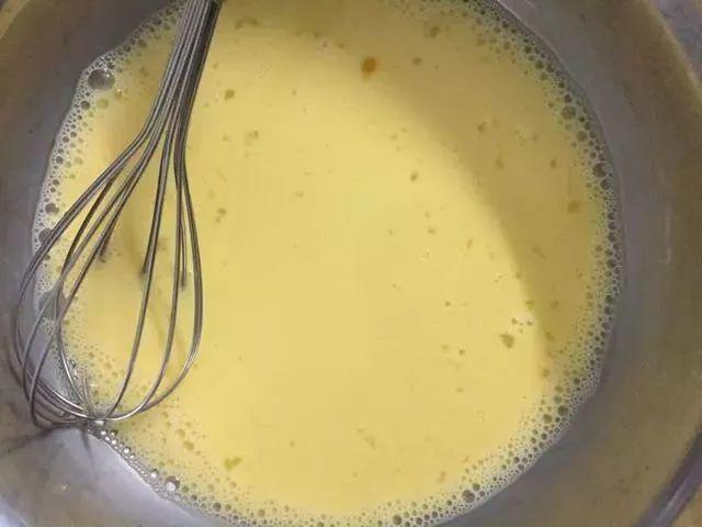 五花肉裹点鸡蛋炸着吃,从小吃大