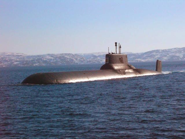 全世界有九个国家拥有核武器,但是只有中美俄英法拥有战略核潜艇,作为