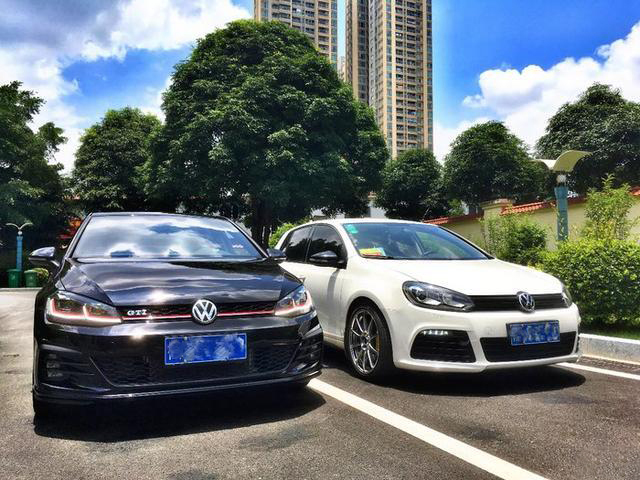 我是高尔夫粉,我有两辆高尔夫,就像两个儿子一样!