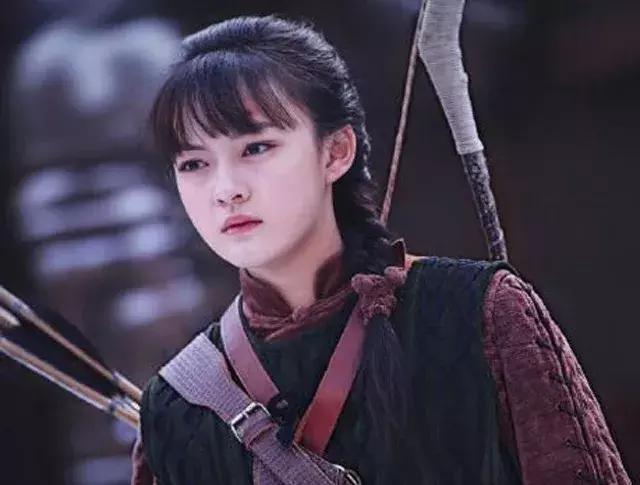 蒋依依爆料王俊凯的一个细节,网友调侃:这是凭