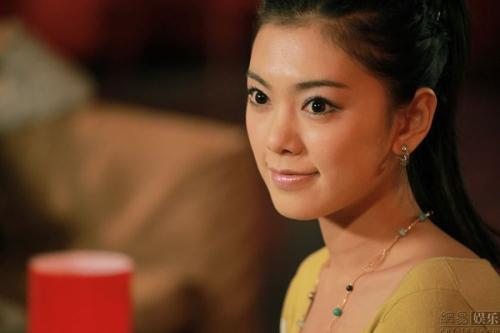 《爱情公寓》电影宣传海报刚发布就炸了,网友:少了四个怎么拍