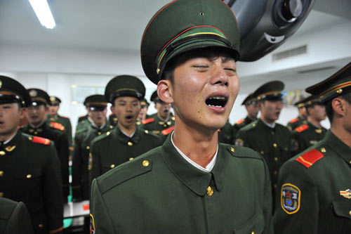 退伍那天,排长让我再跟他跑一次越野,原来,他是有目的的