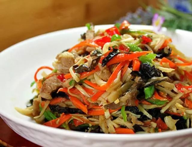 【信誉商厦|美食】鱼香肉丝最好吃的做法,拌米饭一人能吃三大碗