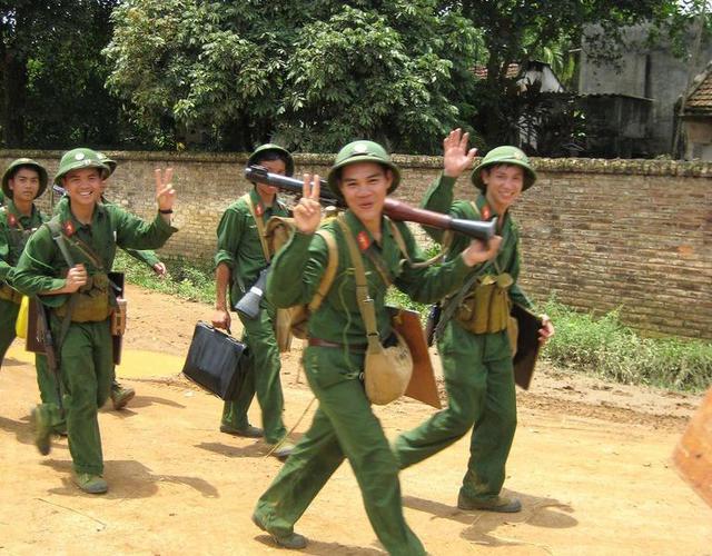 越军招降解放军, 投降立即送四个老婆, 结果出人意料?