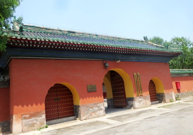 这座太岁殿里悬着特级国宝拆下来根本无法复原