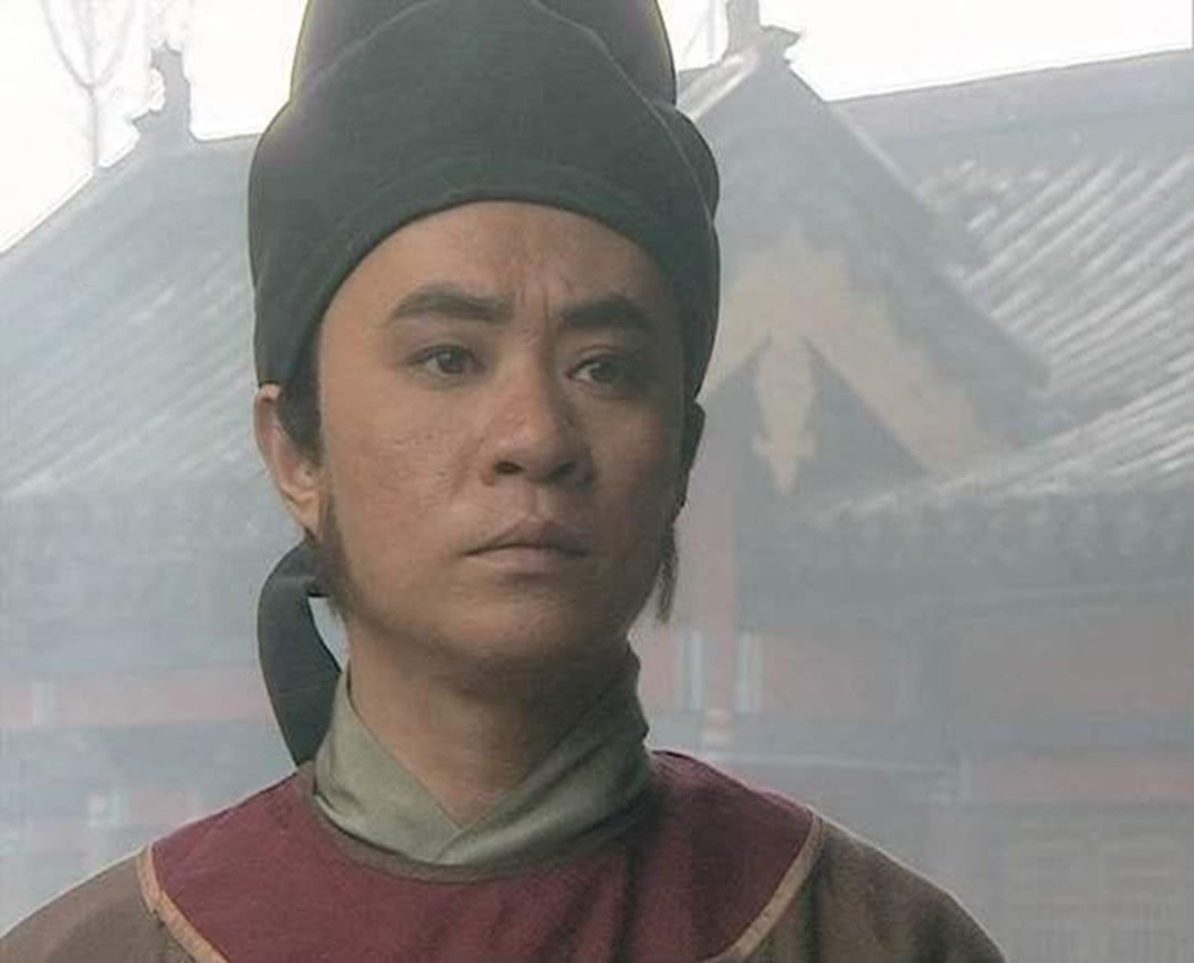 他既不会文又不能武,为何还能担任要职,全因他会这项技能