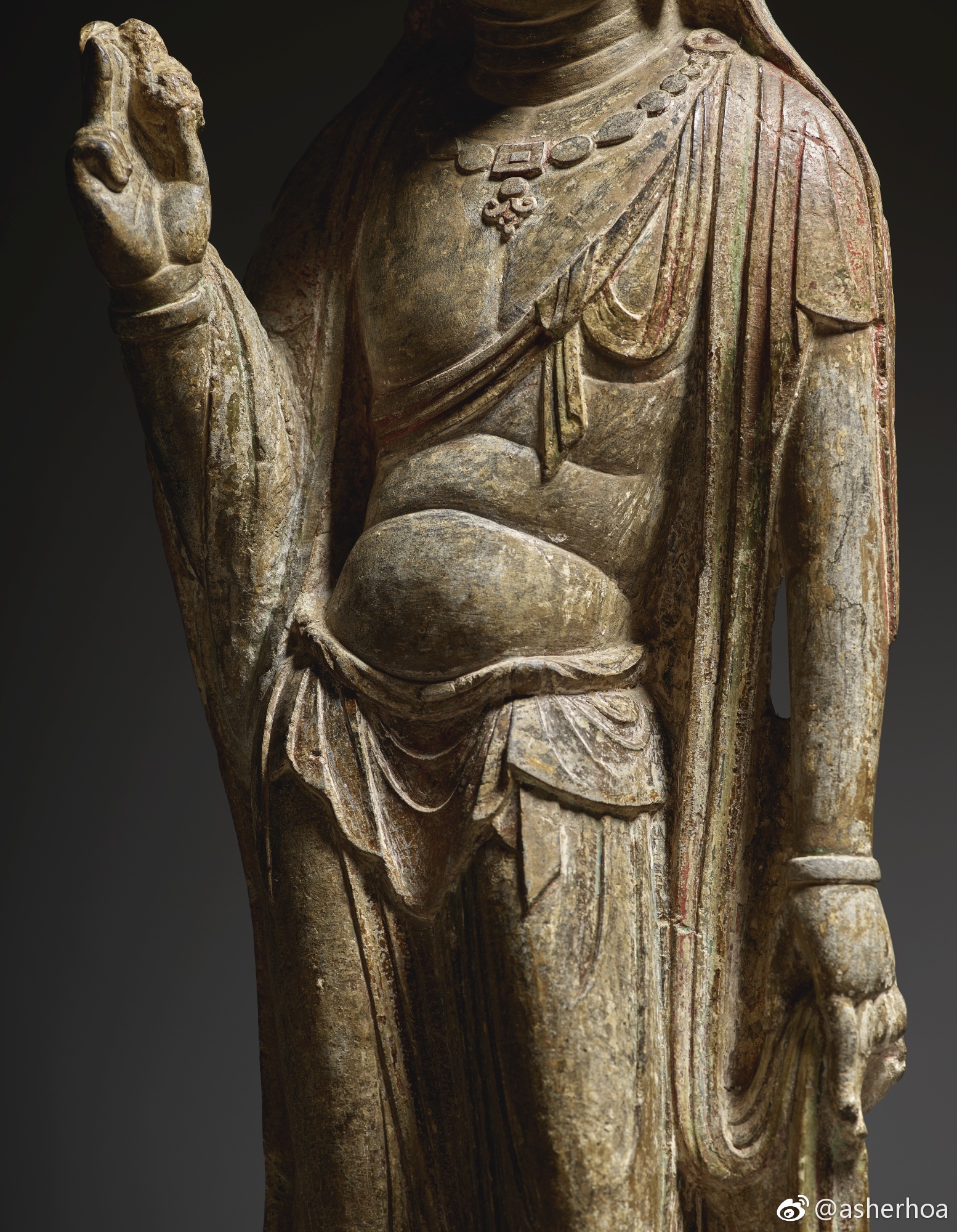 唐代石灰石雕菩萨立像,高1米,即将于9月在纽约苏富比拍卖