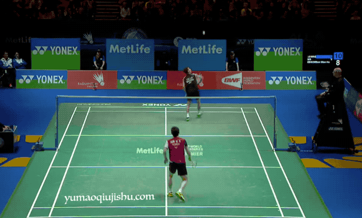 林丹右手镜像gif:反手滑板吊球