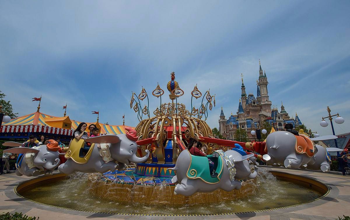 上海迪士尼成全球第七主题公园彰显娱乐消费升级新趋势