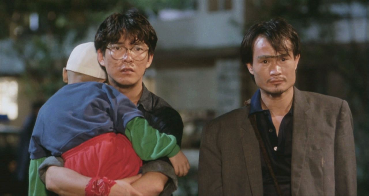 每次看僵尸片都害怕,只要林正英一出现就感觉世界和平了!