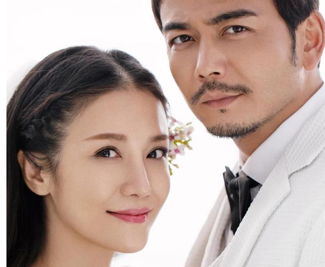 小包总杨烁与王黎雯唯美婚纱照场景简直是梦幻十足呀