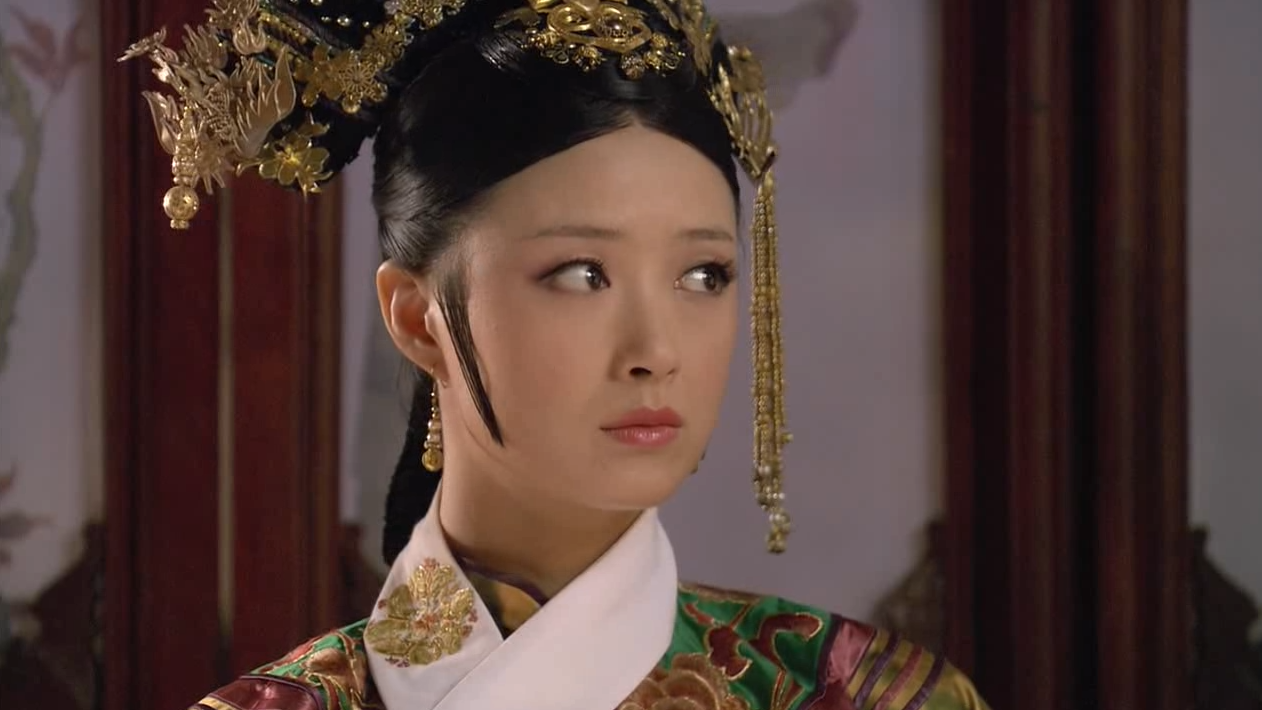 甄嬛传:皇上到翊坤宫用膳,颂芝说了这些话,为何华妃这么生气