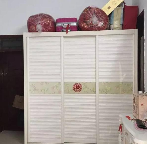 婆婆亲自包办的婚房,虽是农村自建房,如果城里算小别墅了