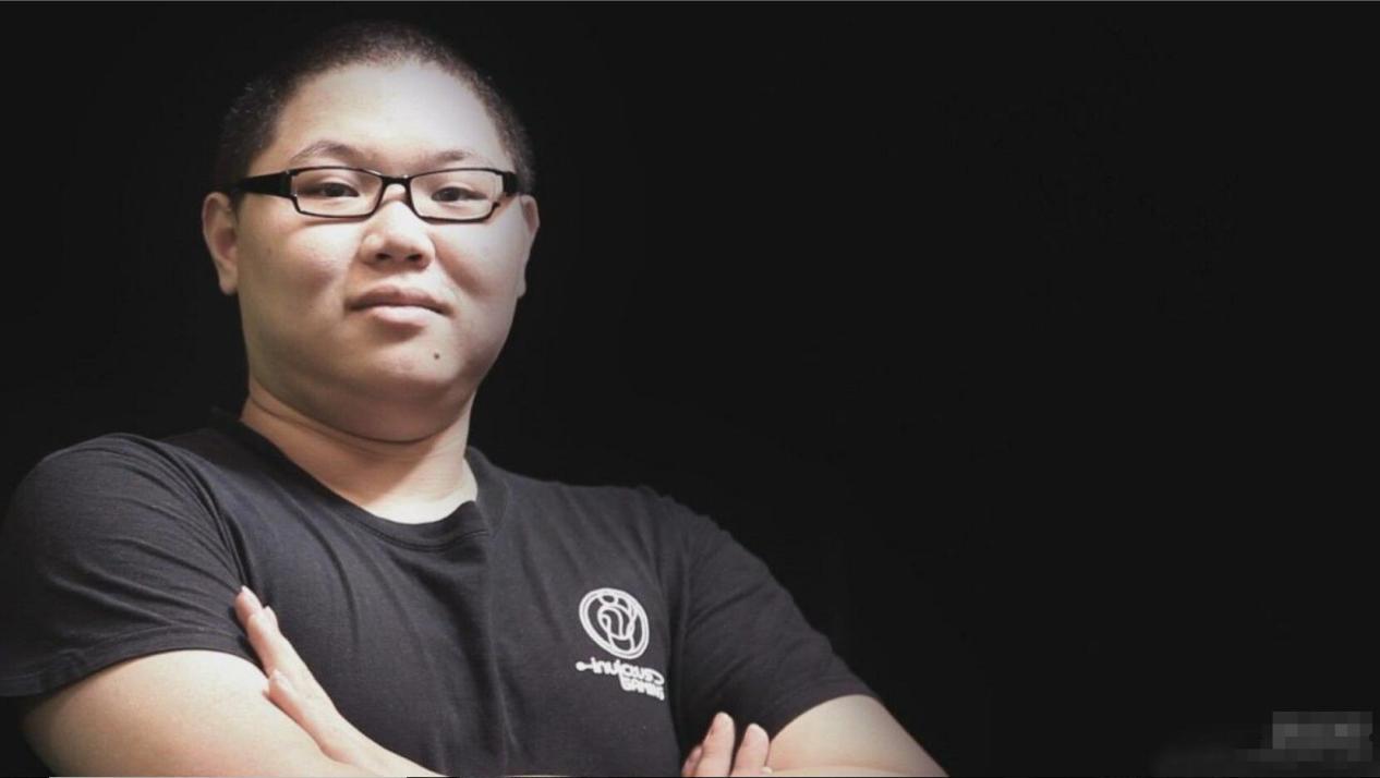 网传pdd即将签约斗鱼tv,两大骚话王极有可能同台登场?