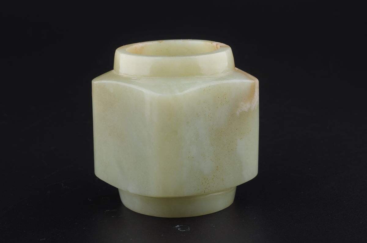 玉琮,中国古代重要的礼器|礼器|中国_新浪新闻