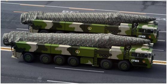 全球最强轰炸机突然跑路,面对这款中国导弹,美国终于不再硬气!