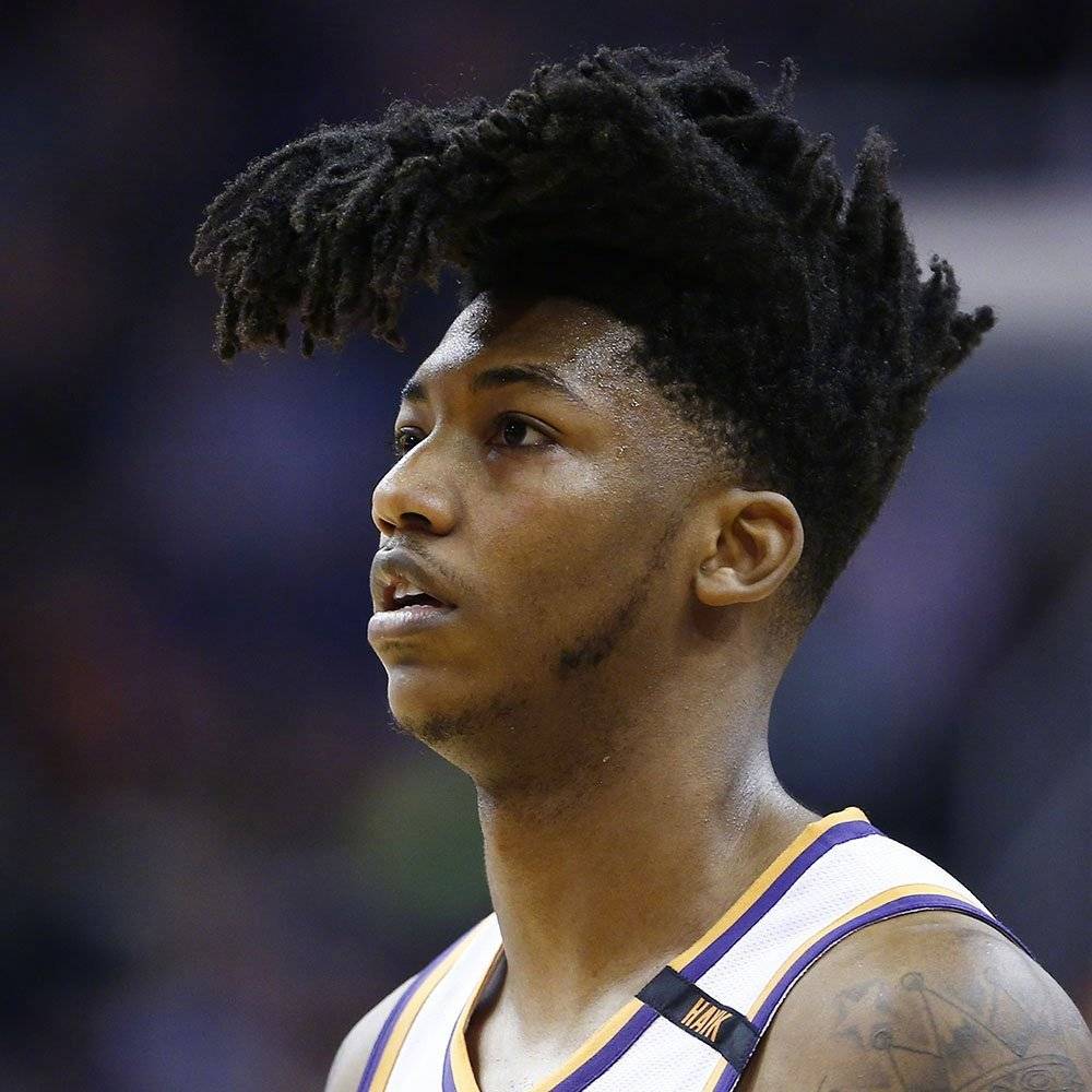 佩顿理了新发型!这以后他在球场上就少了一个大杀器!_新浪看点