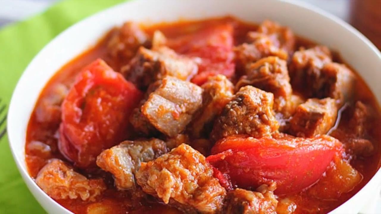 西红柿这样焖牛腩,味道酸爽,牛肉味十足,好吃到连汤都喝干净!