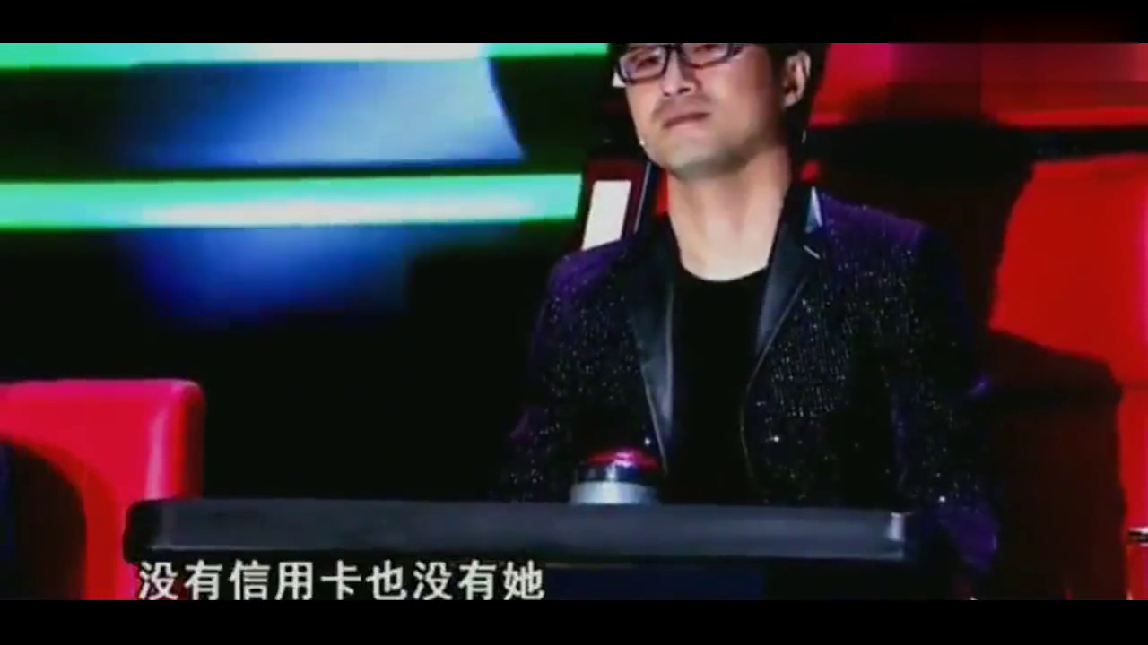 汪峰化身90后演唱抖音神曲《普通的Disco》嗨