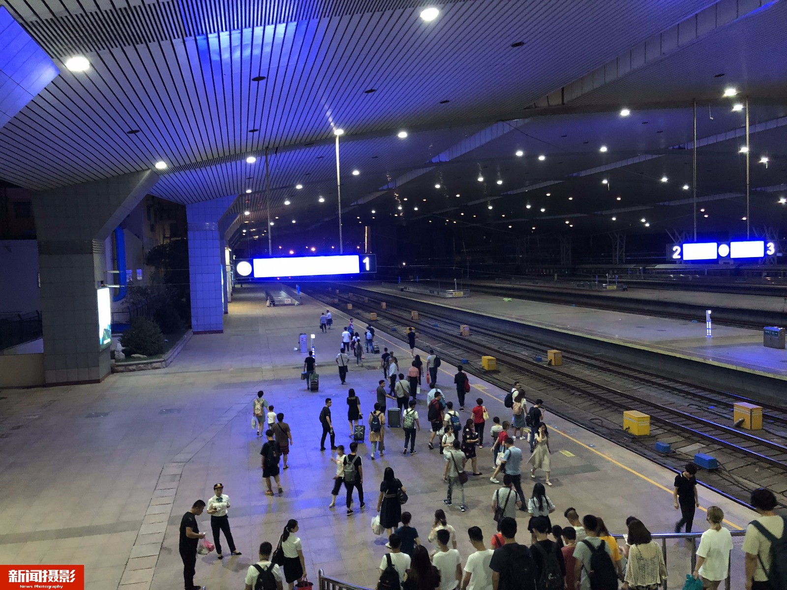 最便宜动车票济南站到西站仅需55元网友比打的省好几十元