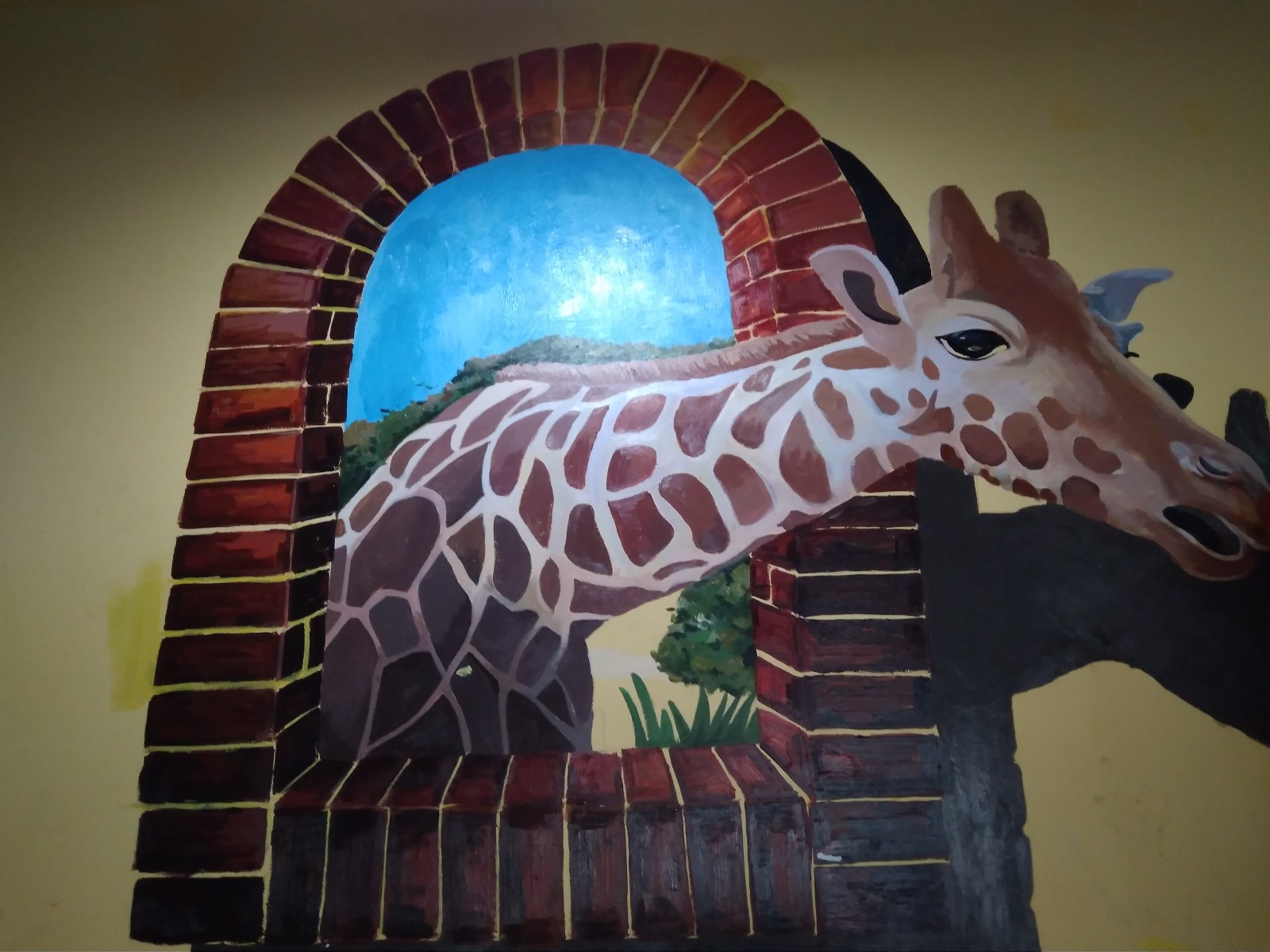 重庆一学校食堂现3d彩绘画 画面逼真栩栩如生