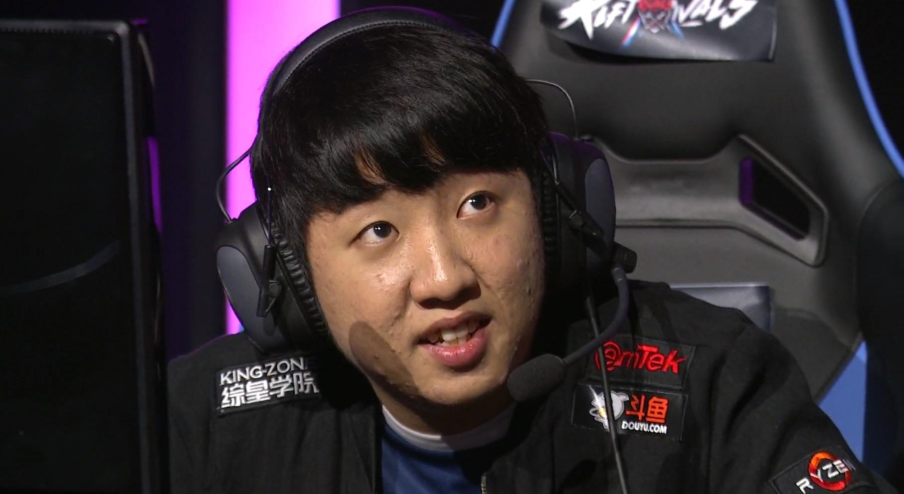 洲际赛决赛,khan曾一怒之下关掉显示屏?网友找到其心态爆炸铁证