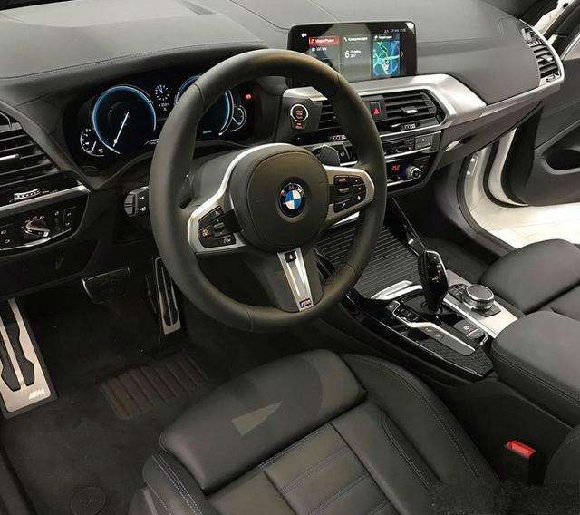 18款宝马x3到店实拍, 内饰媲美奔驰s级, 奔驰glc拿什么来比-新浪汽车