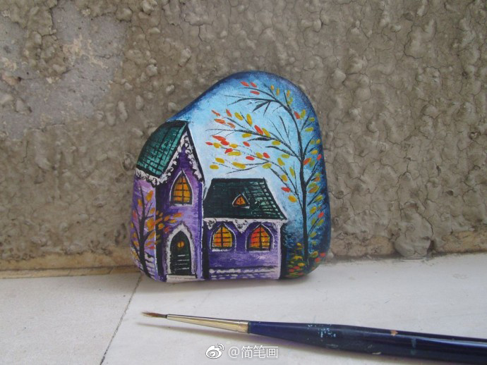 彩绘小房子石头画