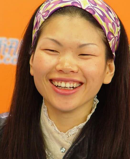 踩着44cm的恨天高,这几张照片才是超模吕燕颜值的巅峰