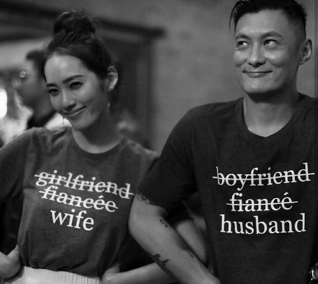 余文乐|婚礼|结婚照_新浪新闻