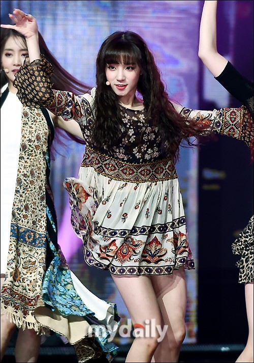 韩国女团gidle出演showchampion