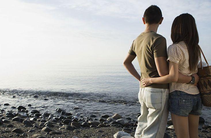 很多情侣不知道, 这四个话题看似无害, 聊多了却会伤害彼此的感情