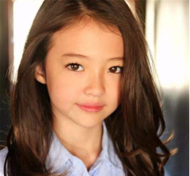 心理测试:你觉得哪个小女孩是假笑?测试你四周有没有虚伪的朋友