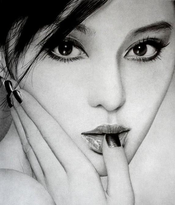 超写实范冰冰素描头像,72小时完成,网友看了直呼要跪拜为师