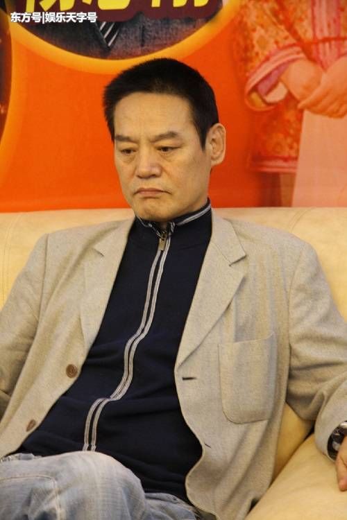 曾是国家一级演员,离婚时将财产留给妻子,如今儿子为他挣足面子|巍子